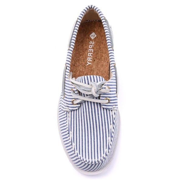 2-Eye Boat Shoe with Comfort Sole
