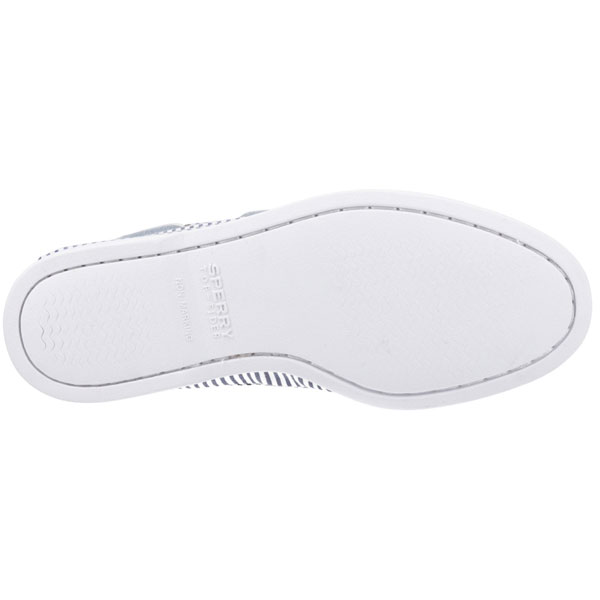 2-Eye Boat Shoe with Comfort Sole