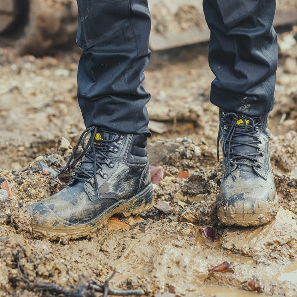 241 Utility Safety Boot for Everyday Protection