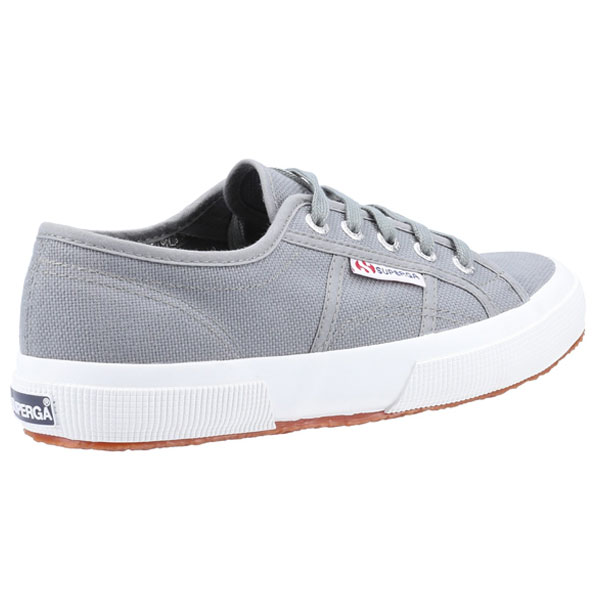 2750 Cotu Classic