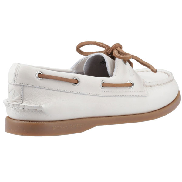 Authentic 2-Eye Classic Boat Style Shoe