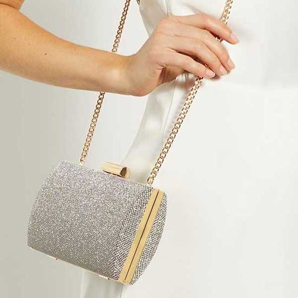 Belleview Clutch Elegant Gold Shoulder Chain