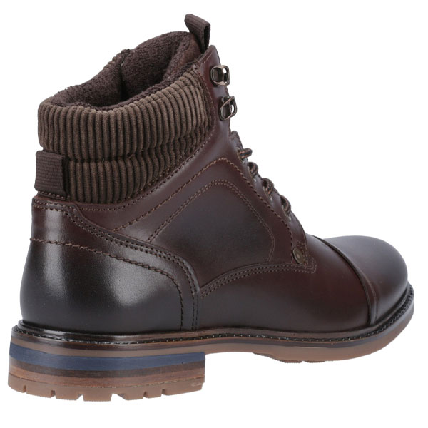 Candor – Classic Work Boot with Built-In Toe Protection