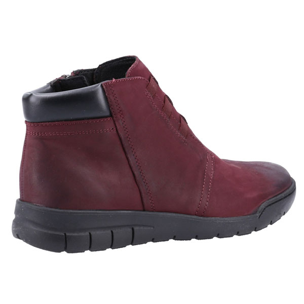 Carmen Simplistic Zip Boot with Comfort Sole
