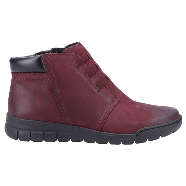 Carmen Simplistic Zip Boot with Comfort Sole