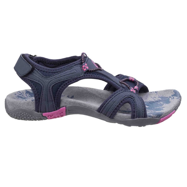 Cerney Effortless Style Sandals