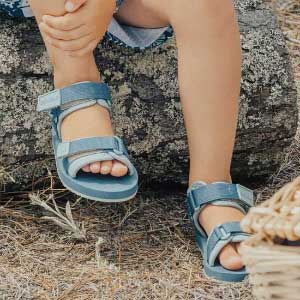  quick-dry children’s beach footwear UK
