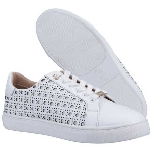 Ease Smart-Casual Comfort Sneaker