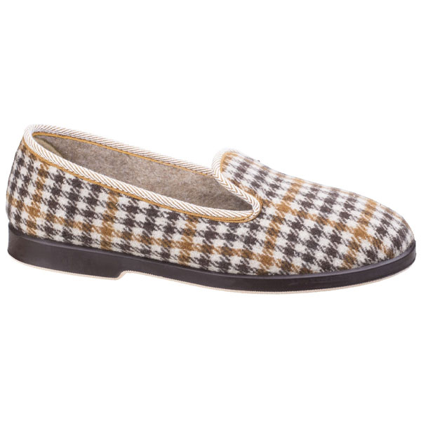 Everett House Shoe in Check
