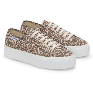 Everyday Wild Style Platform Trainer