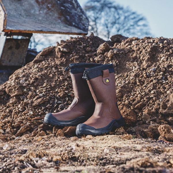 FS245 Antistatic Pull On Safety Rigger Work Shoe