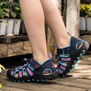 girls’ summer sandals in the UK