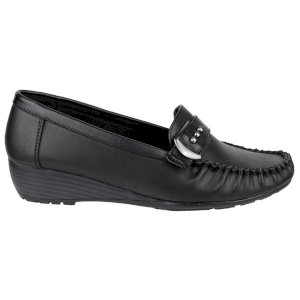 Hula Casual Style Slip-On Shoes