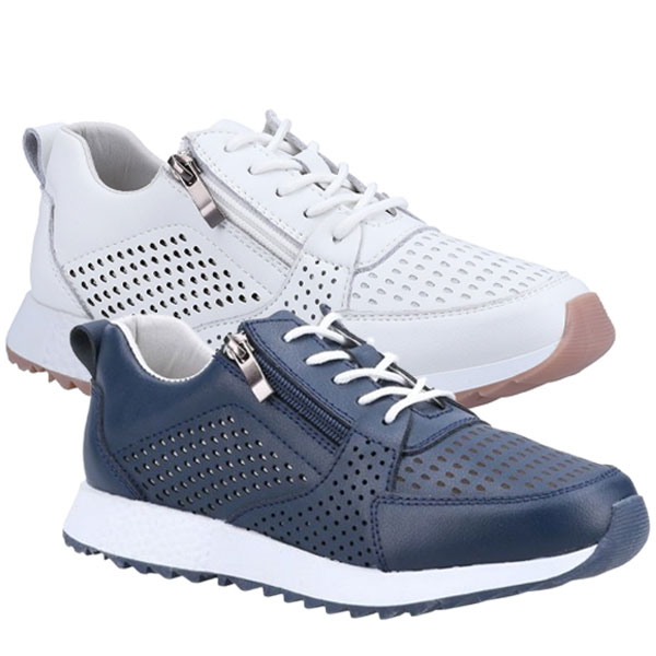 June Relaxed Fit Everyday Walkers