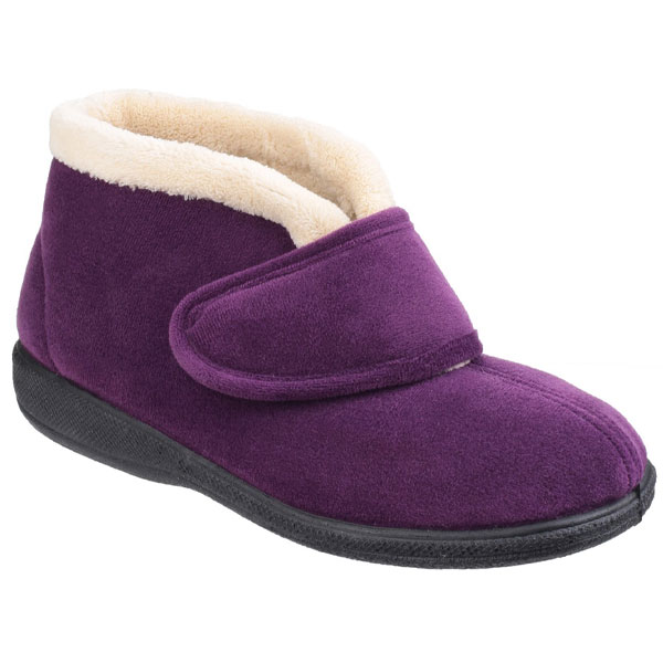 Levitt Easy-Care Lightweight Bootie Slipper