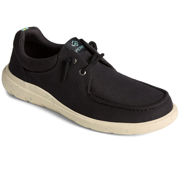 MOC Casual Shoe Made with SeaCycled Content