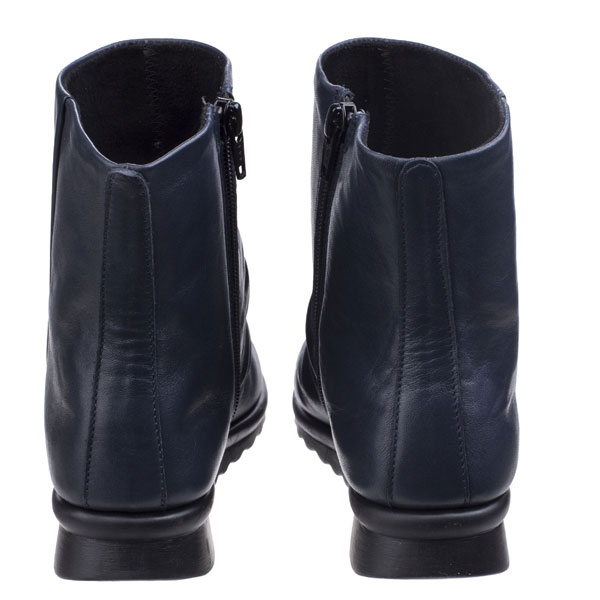 Pan Fried Flexible Sole Boot for Women
