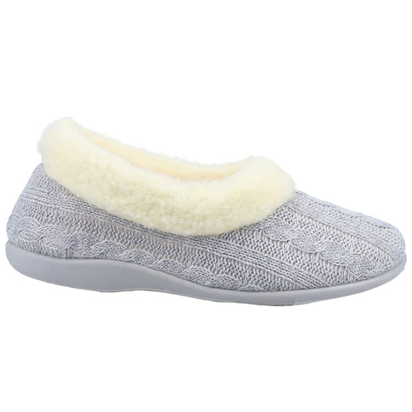 Sarina Warm Lined Comfy Slippers
