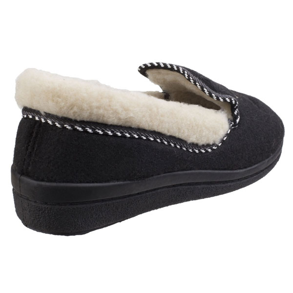 Snowflake Embroidered Cozy Slippers