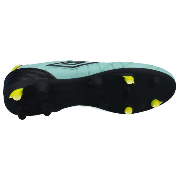 Classic Lace-Up Football Boots for Firm Ground Play