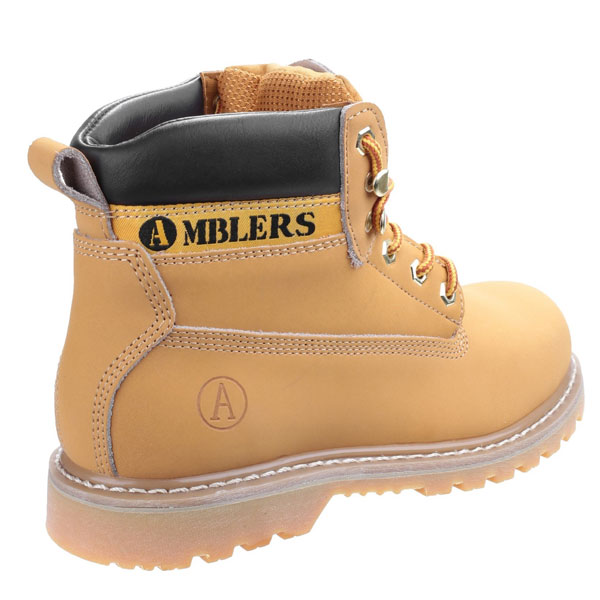 Tavistock Boot – Classic Comfort