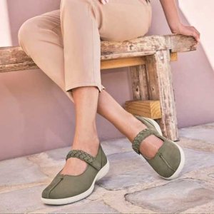 Touch Fastening Ladies Shoes