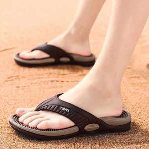  unisex beach sandals for all-day comfort in UK