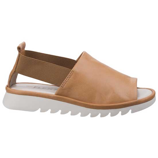 Wat Is Wav Vacchetta Leather Sandal