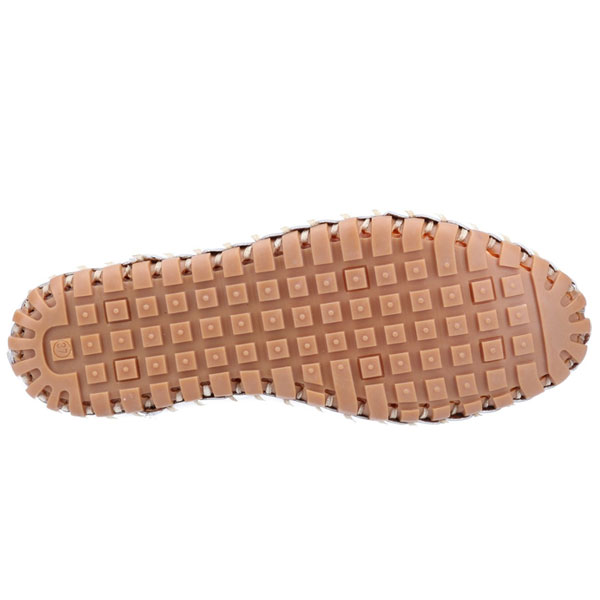 Zeta Relaxed Fit Casual Shoe
