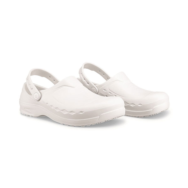 Zinc Everyday Slip-Resistant Shoe