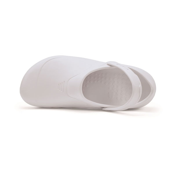 Zinc Everyday Slip-Resistant Shoe